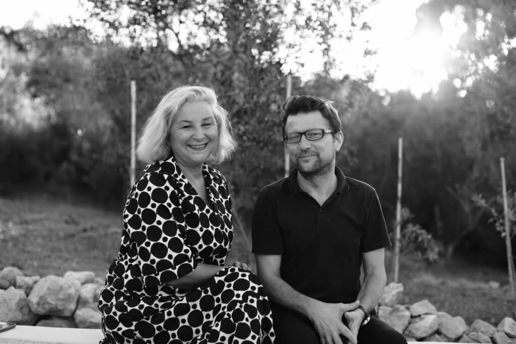 amel djait et Alx guritat / dar jbel/ biennale de Paris à Tunis
